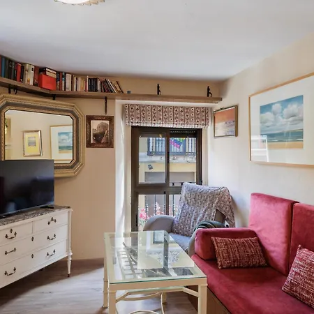 Trajano Casco Antiguo شقة *